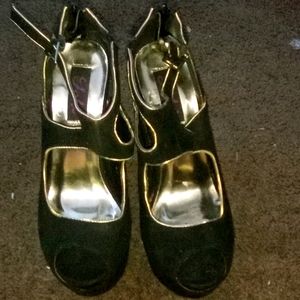 Black and gold heels
